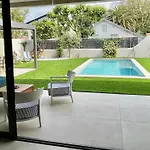 Будинок відпочинку Bassina Avec Piscine Біарріц