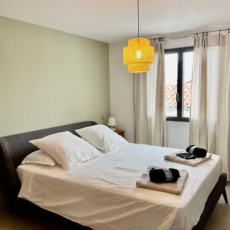 Bassina Avec Piscine Holiday home Biarritz