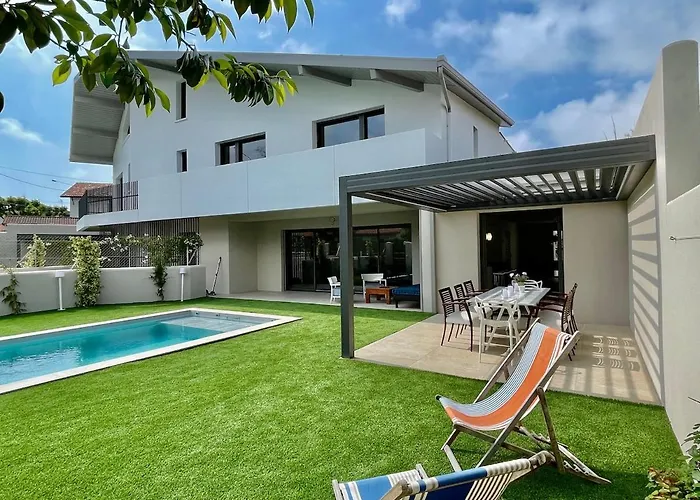 Bassina Avec Piscine * Biarritz