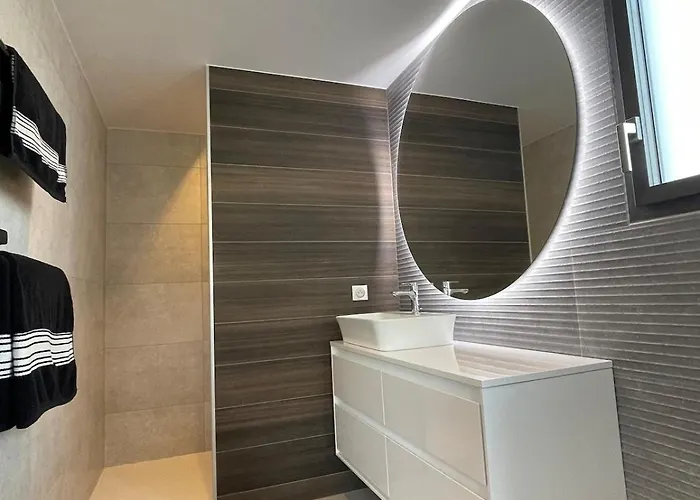 Bassina Avec Piscine *