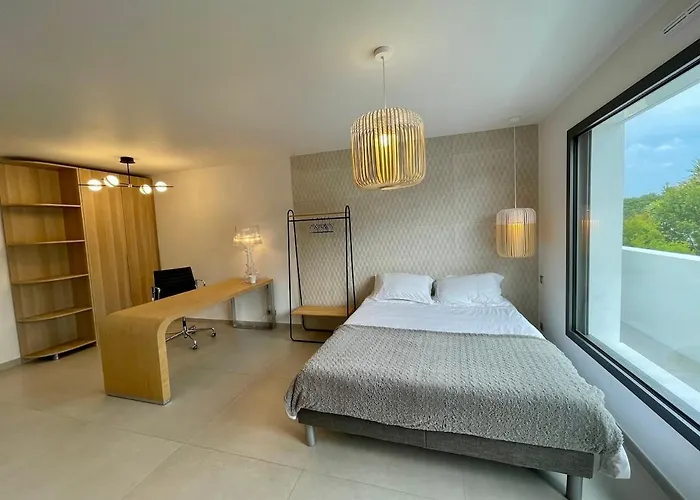 Bassina Avec Piscine Holiday home Biarritz