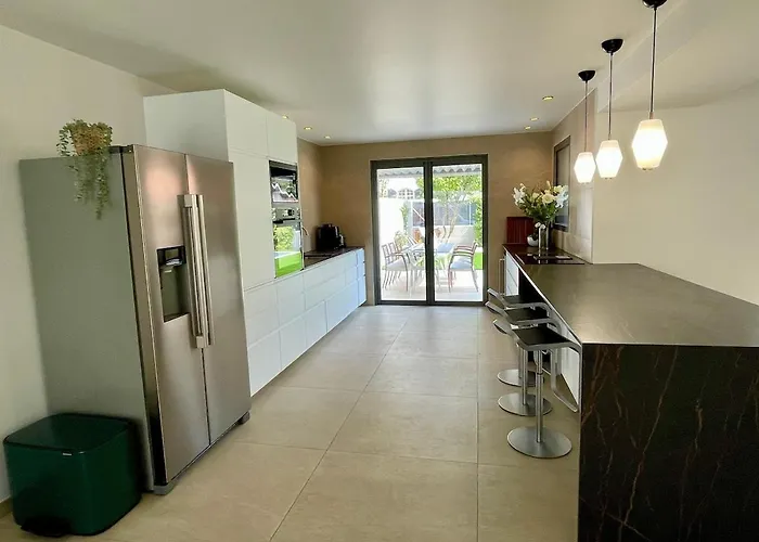 Bassina Avec Piscine * Biarritz