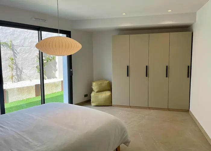 Bassina Avec Piscine Holiday home